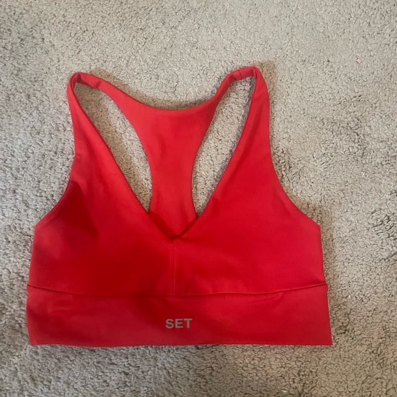 SET ACTIVE Other - Set Active Red V Neck Racer Bra Size S